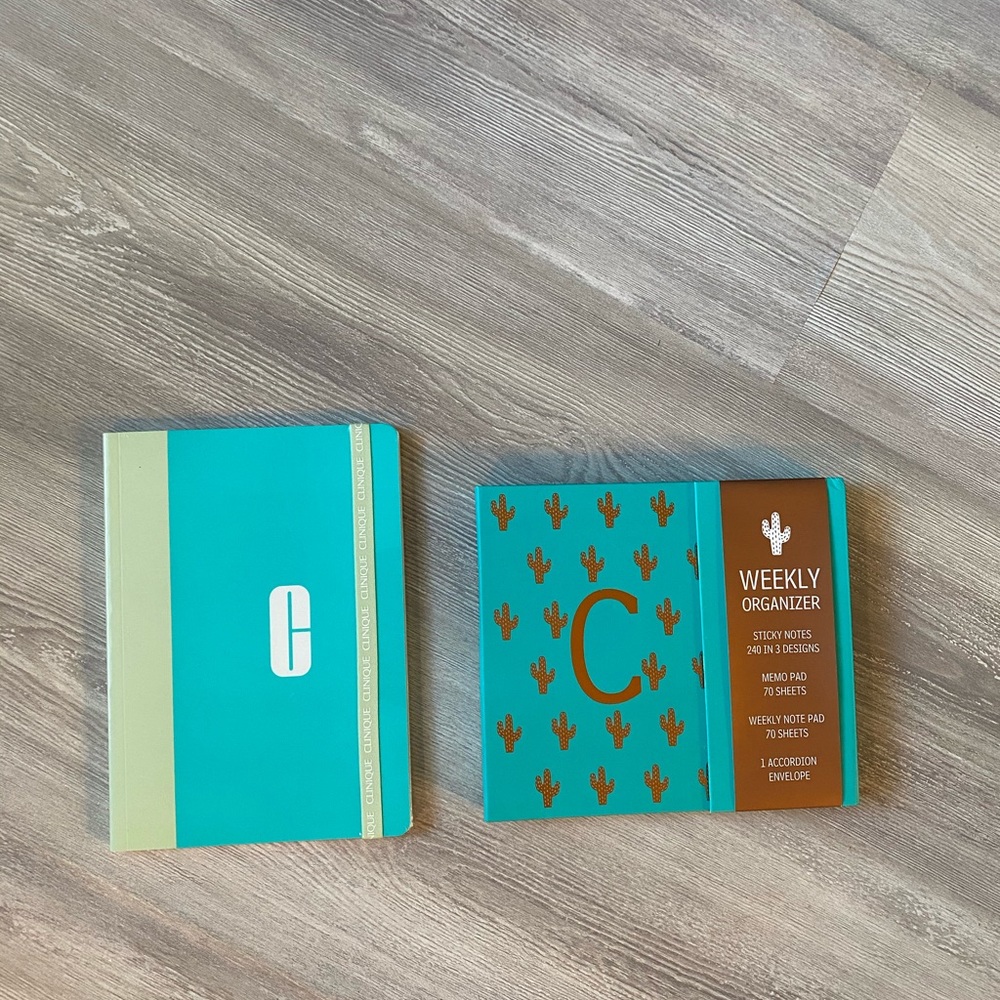 NWOT Clinique journal & weekly organizer